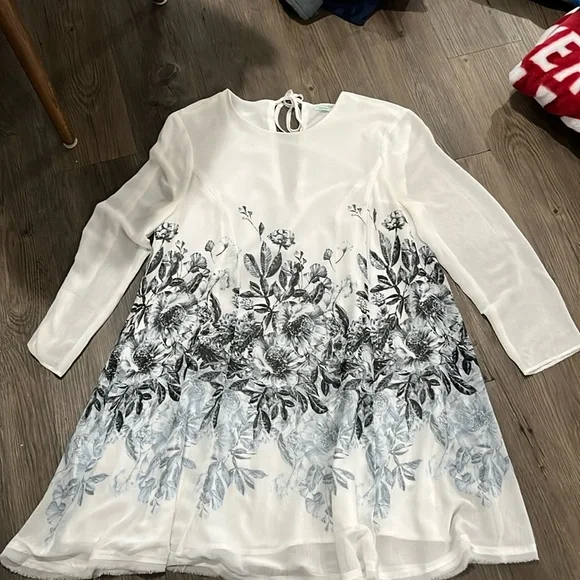 Urban Outfitters | Dresses | Urban Outfitters Flowy Dress | Poshmark